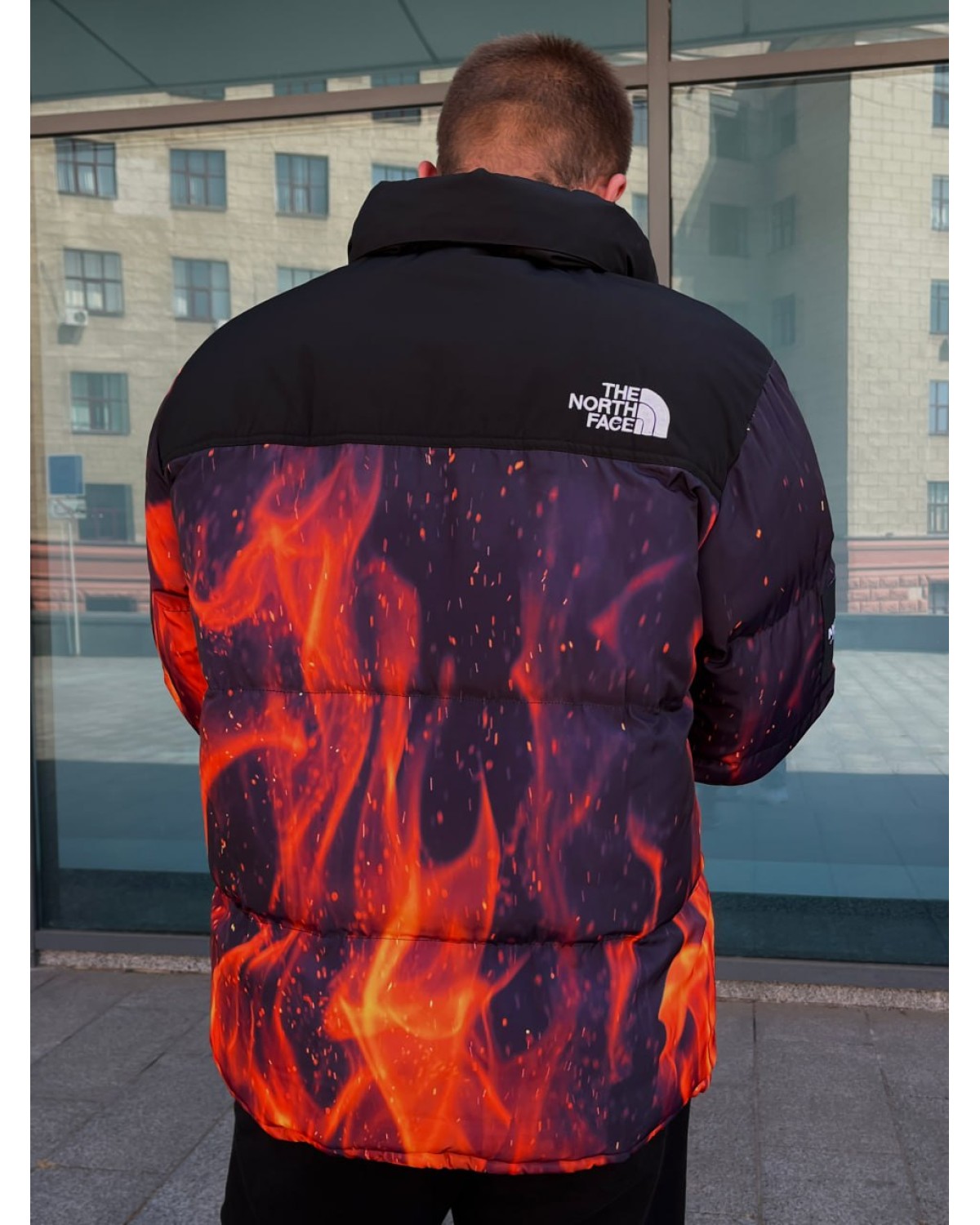 Пуховик The North Face Nuptse 700 fire