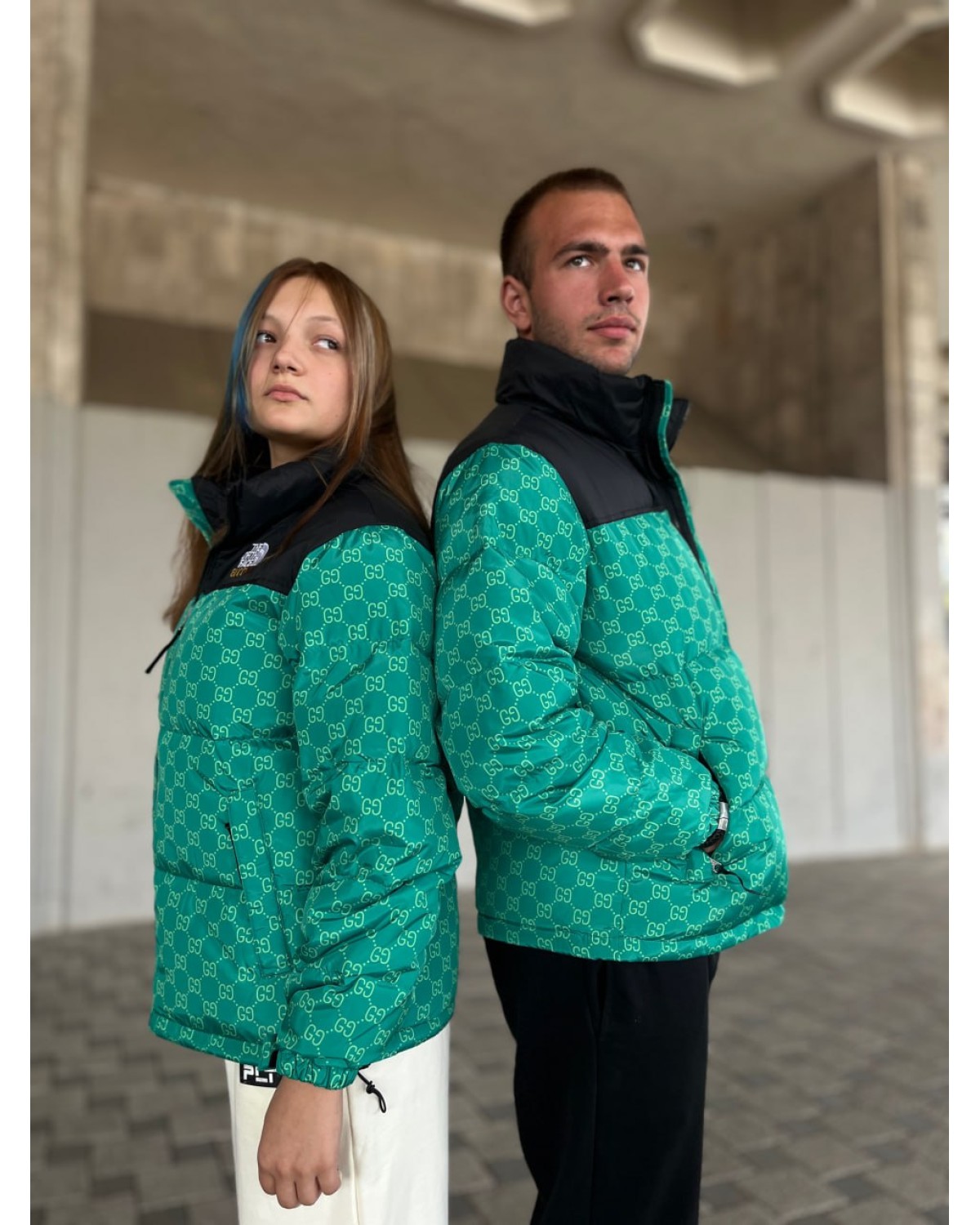 Пуховик The North Face x Gucci зелений