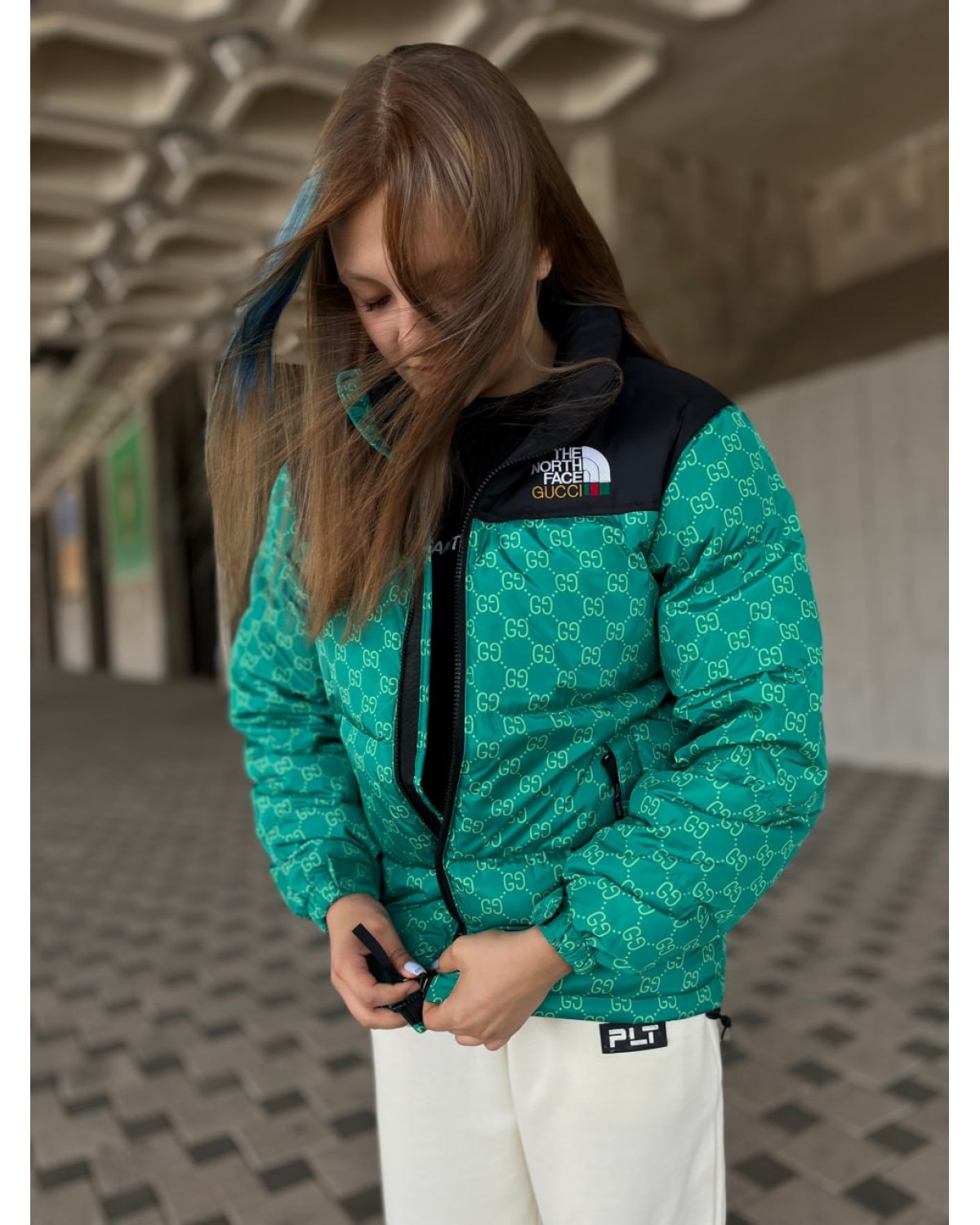 Пуховик The North Face x Gucci зелений