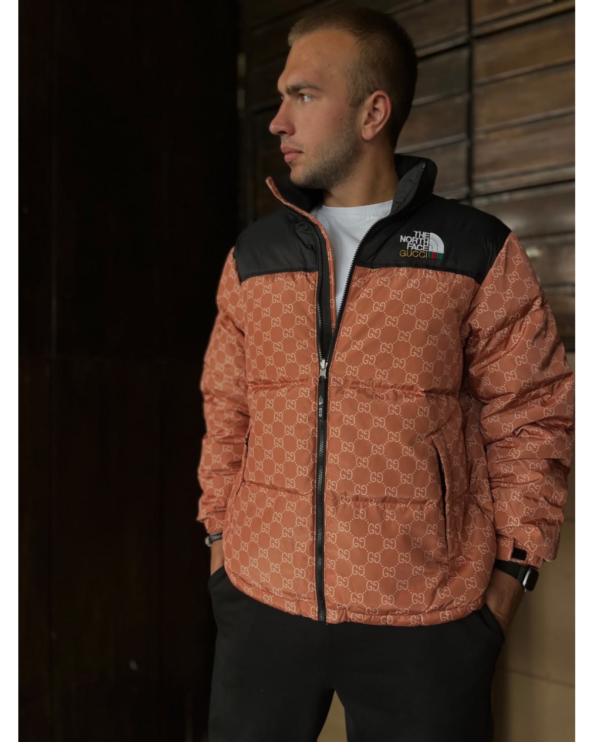 Пуховик The North Face  x Gucci помаранчевий