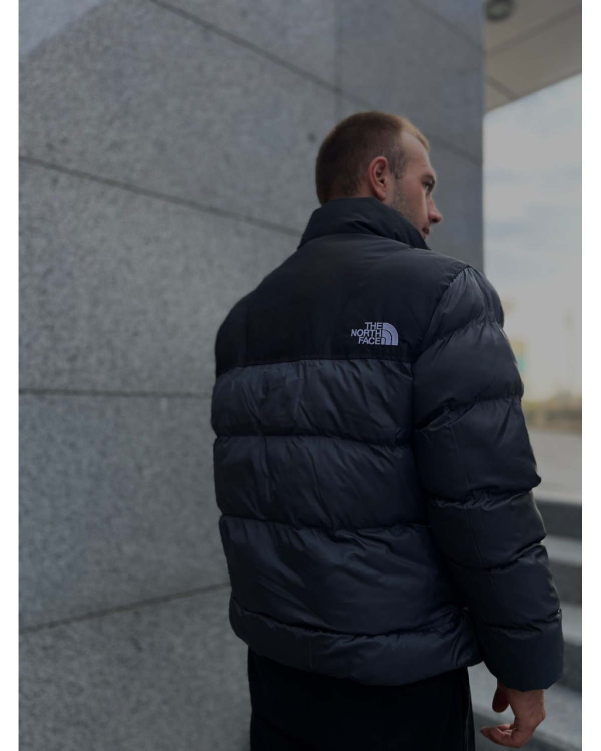 Пуховик The North Face 700 Graphite чорний