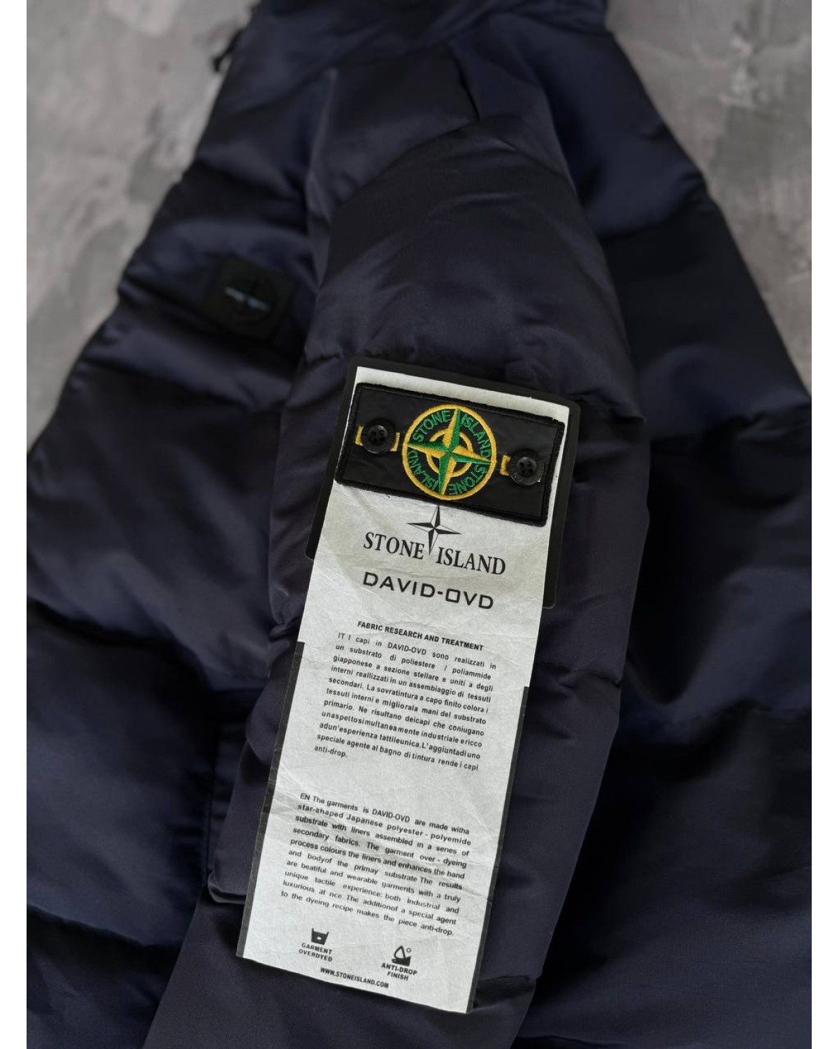 Водовідштовхувальна куртка Stone Island синя