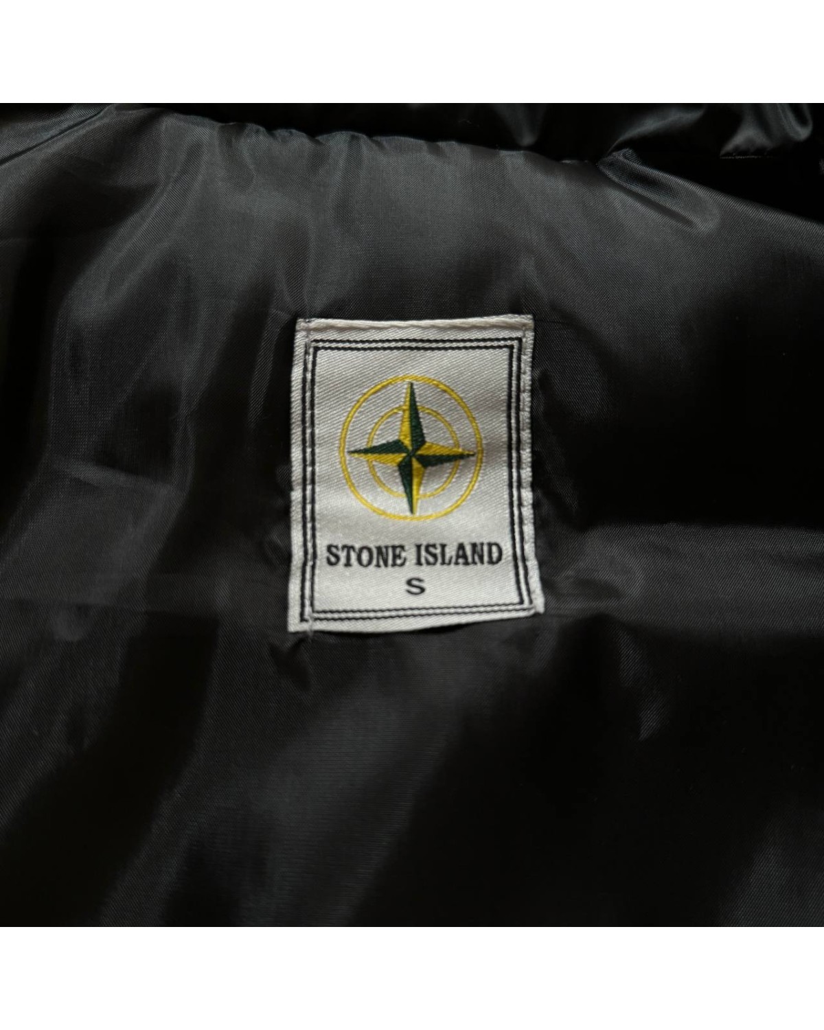 Жилетка Stone Island чорна