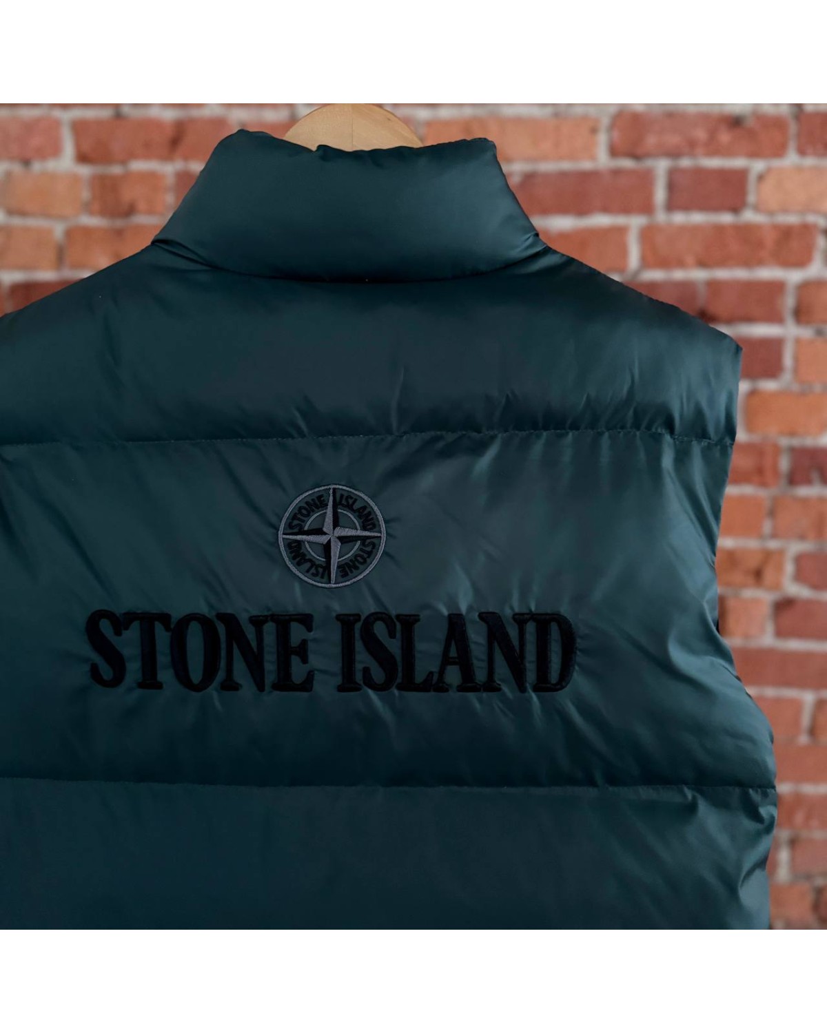 Жилетка Stone Island смарагдова