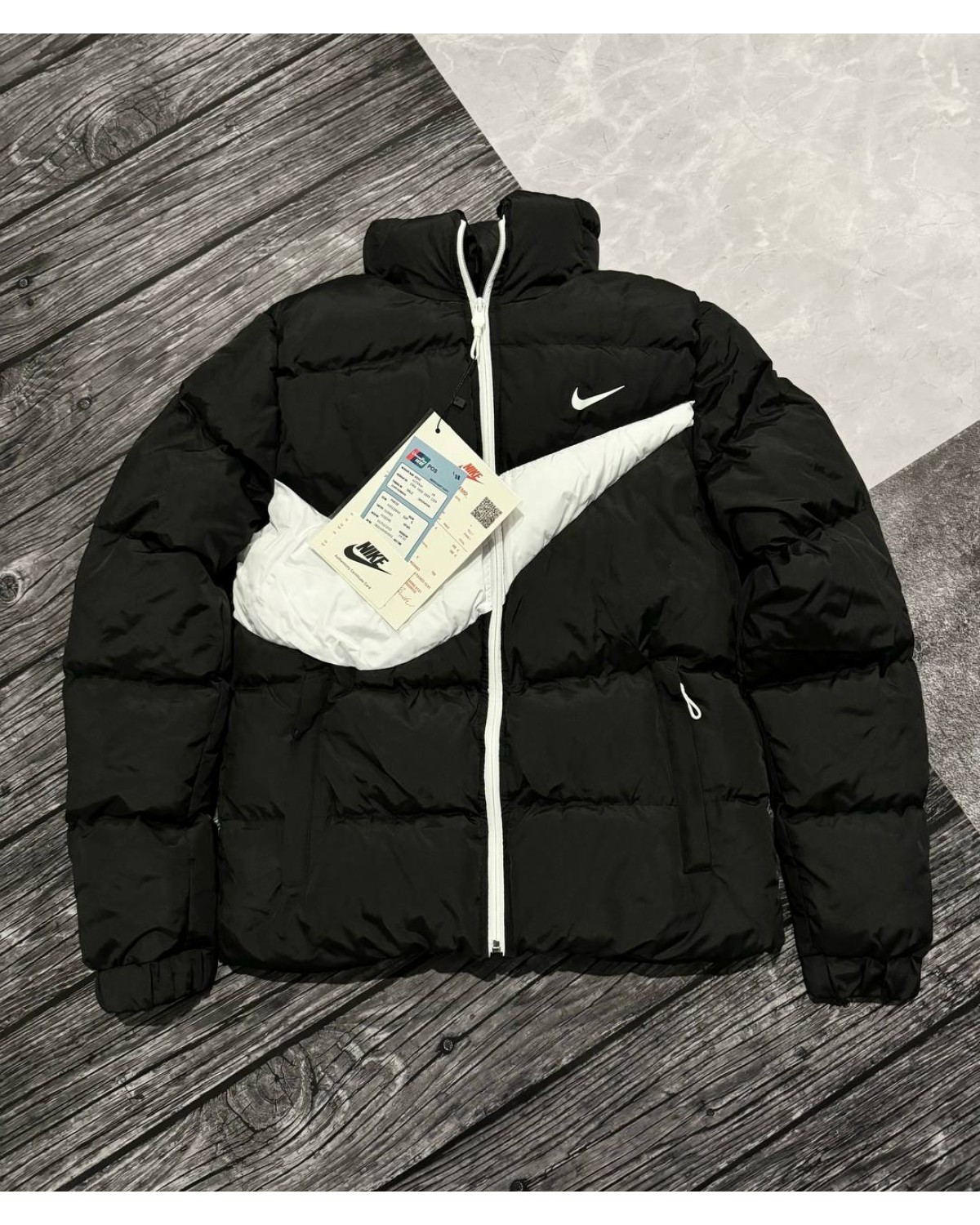 Куртка Nike чорна