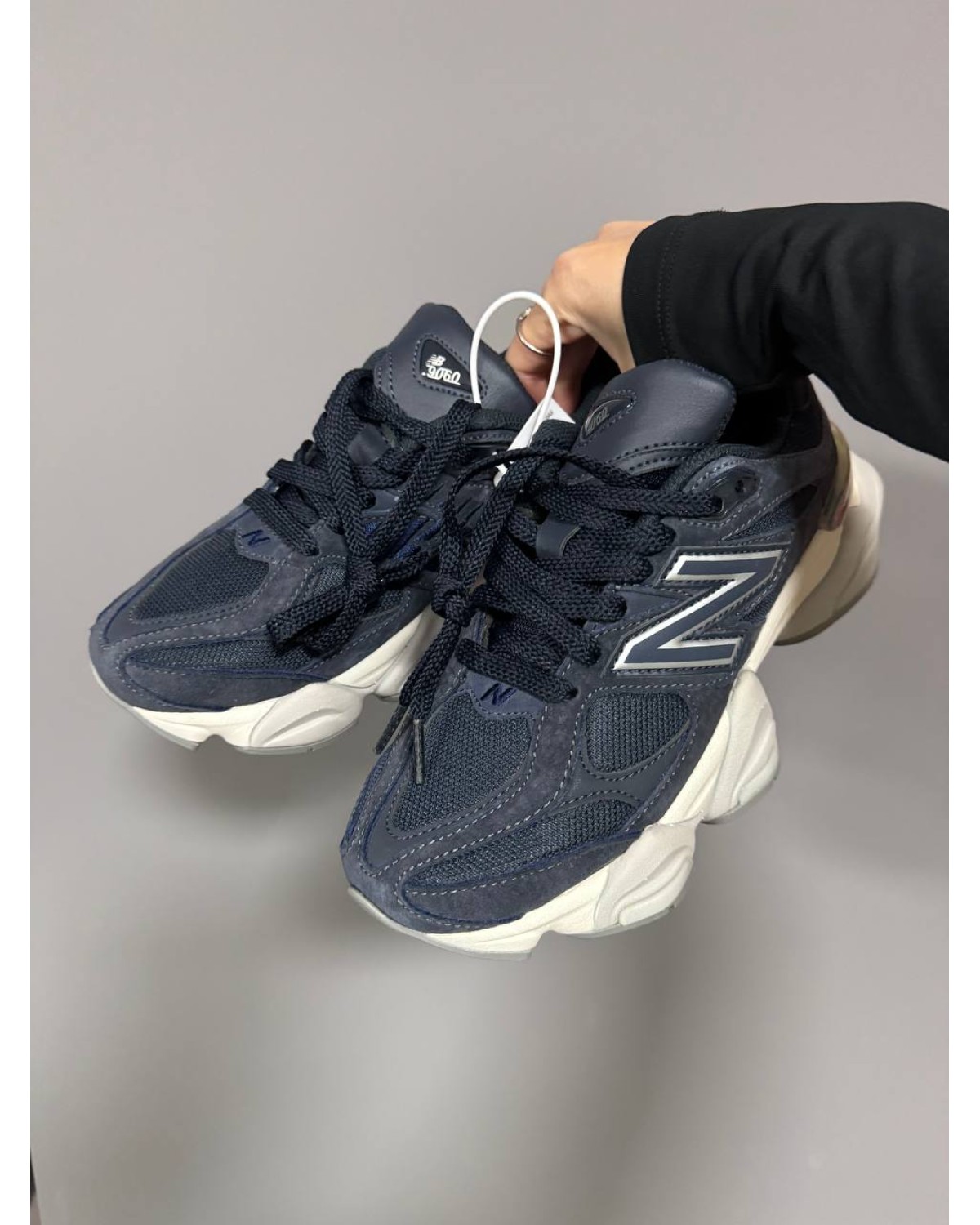New Balance 9060 Navy/White