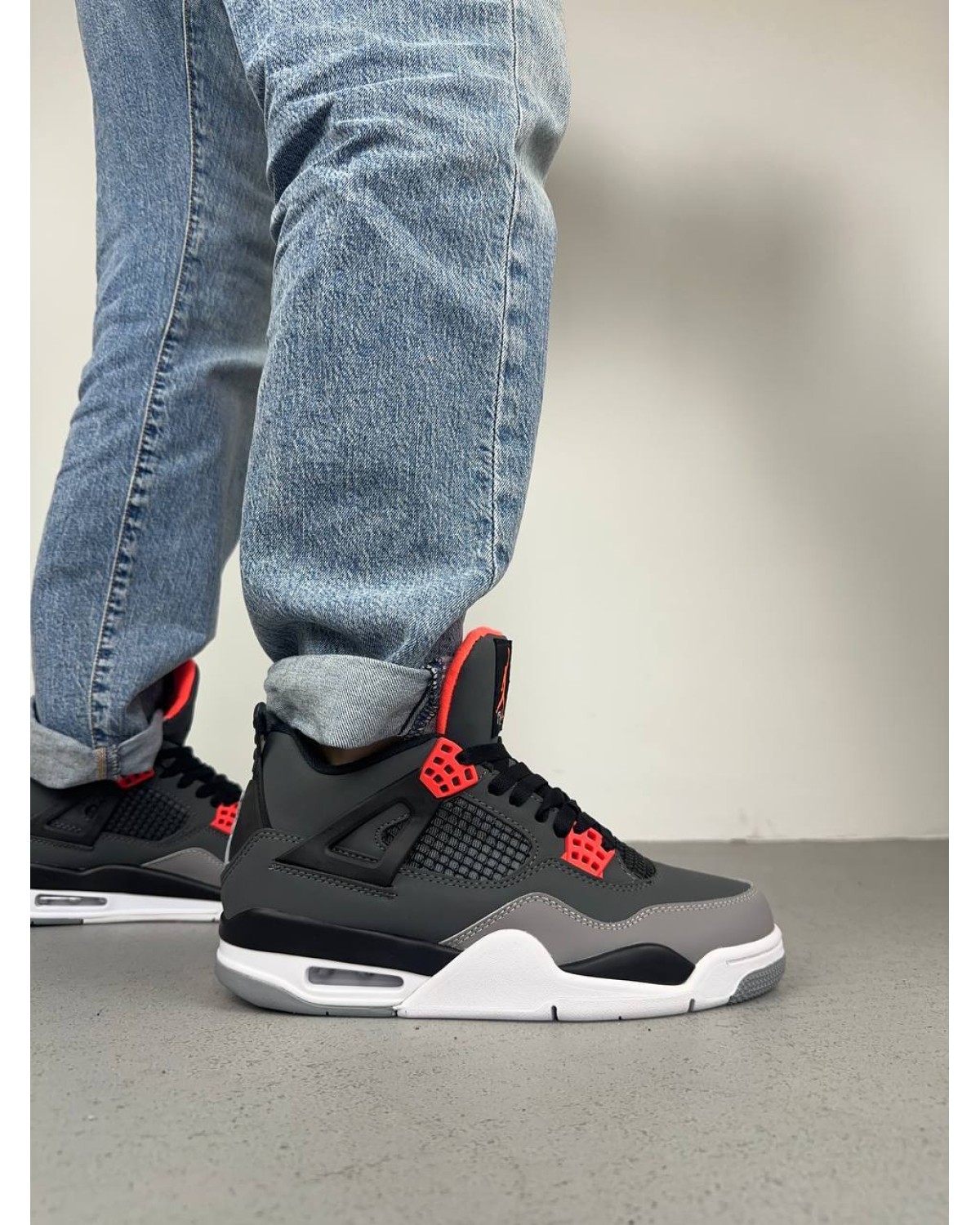 Nike Air Jordan 4 Retro Infrared