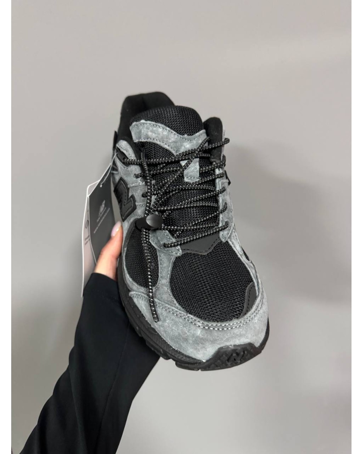 New Balance 2002r Grey / Black Gore-Tex