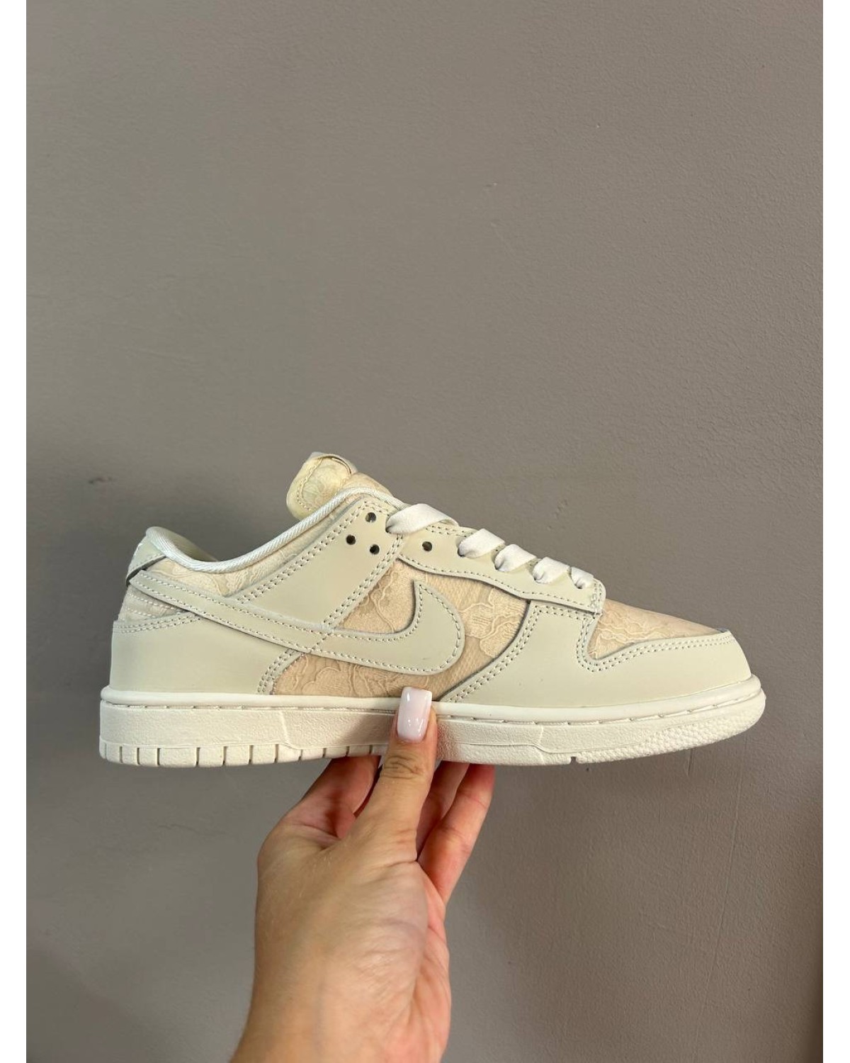 Nike Dunk Low WMNS “Lace Pack – Regal Beige”