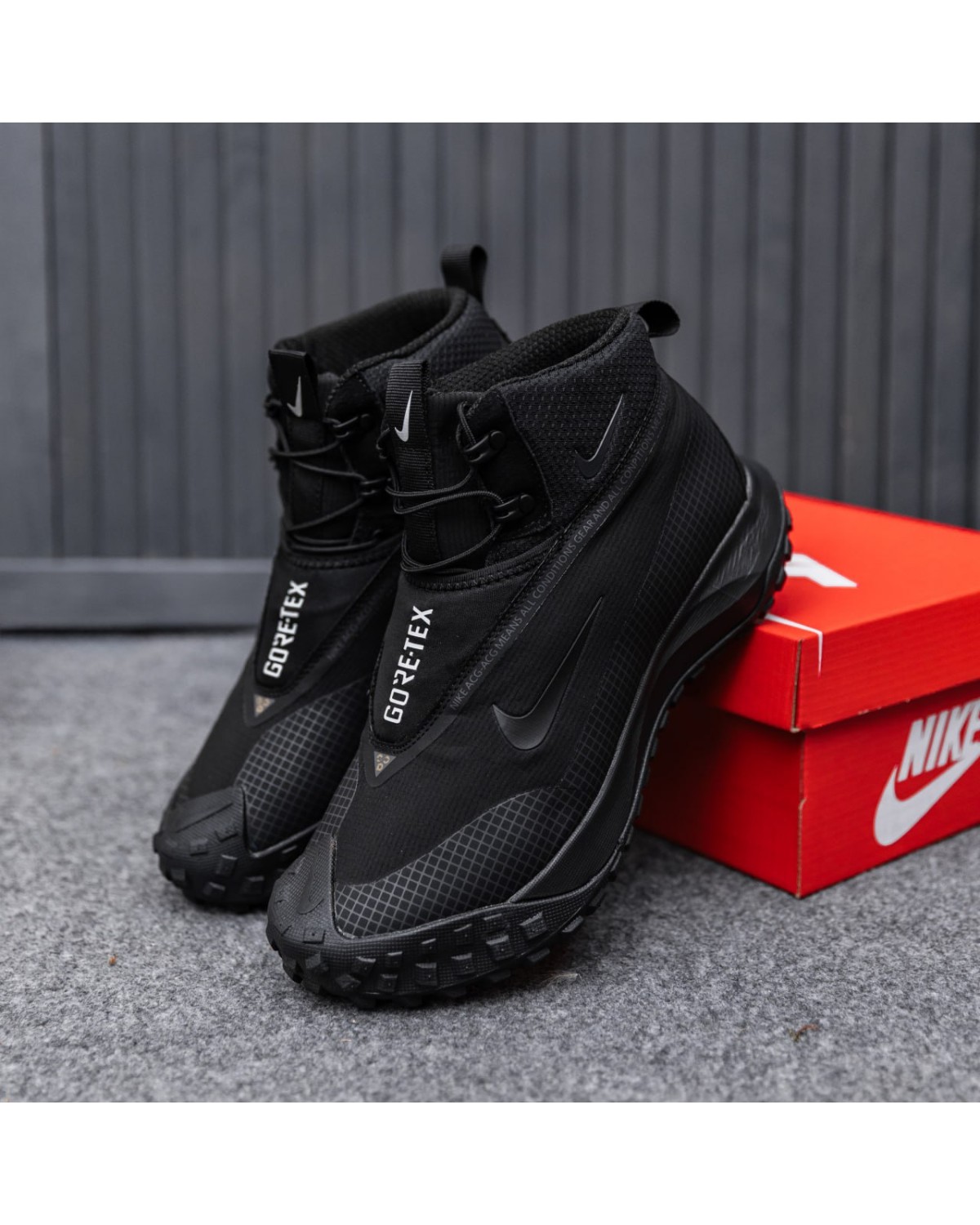 Nike ACG Mountain Fly  Winter Gore-Tex