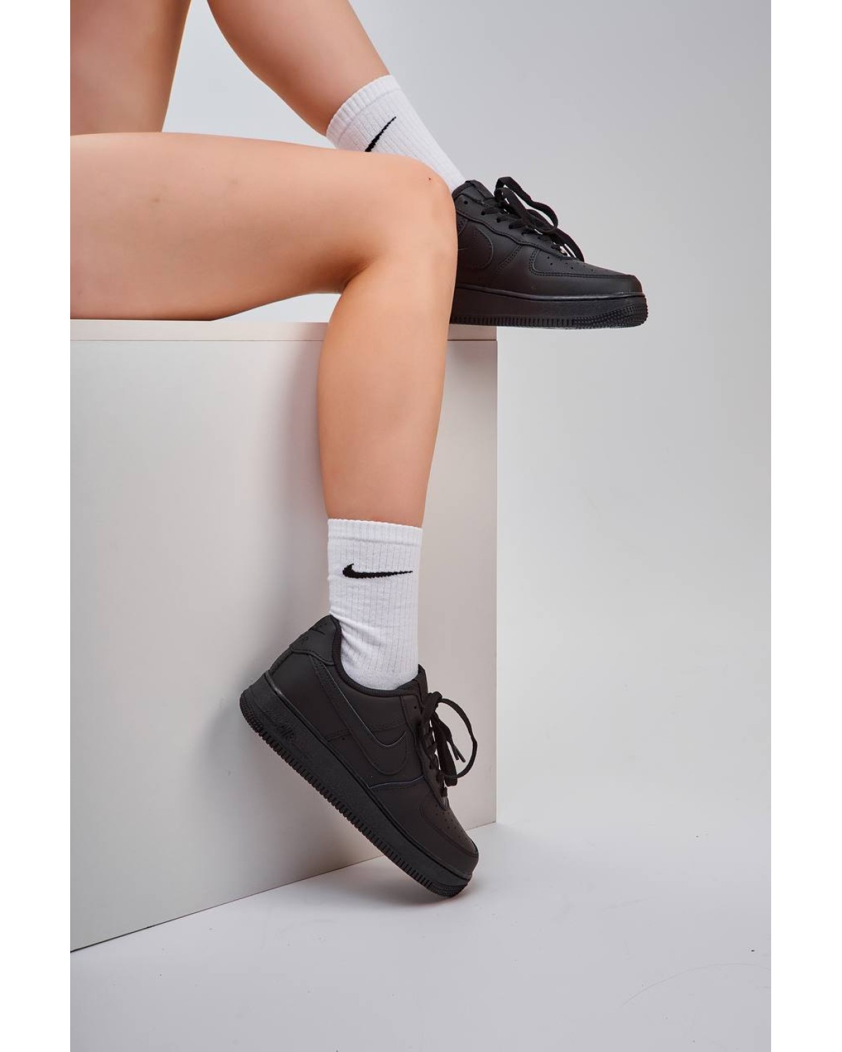 Nike Air Force 1 Classic Black