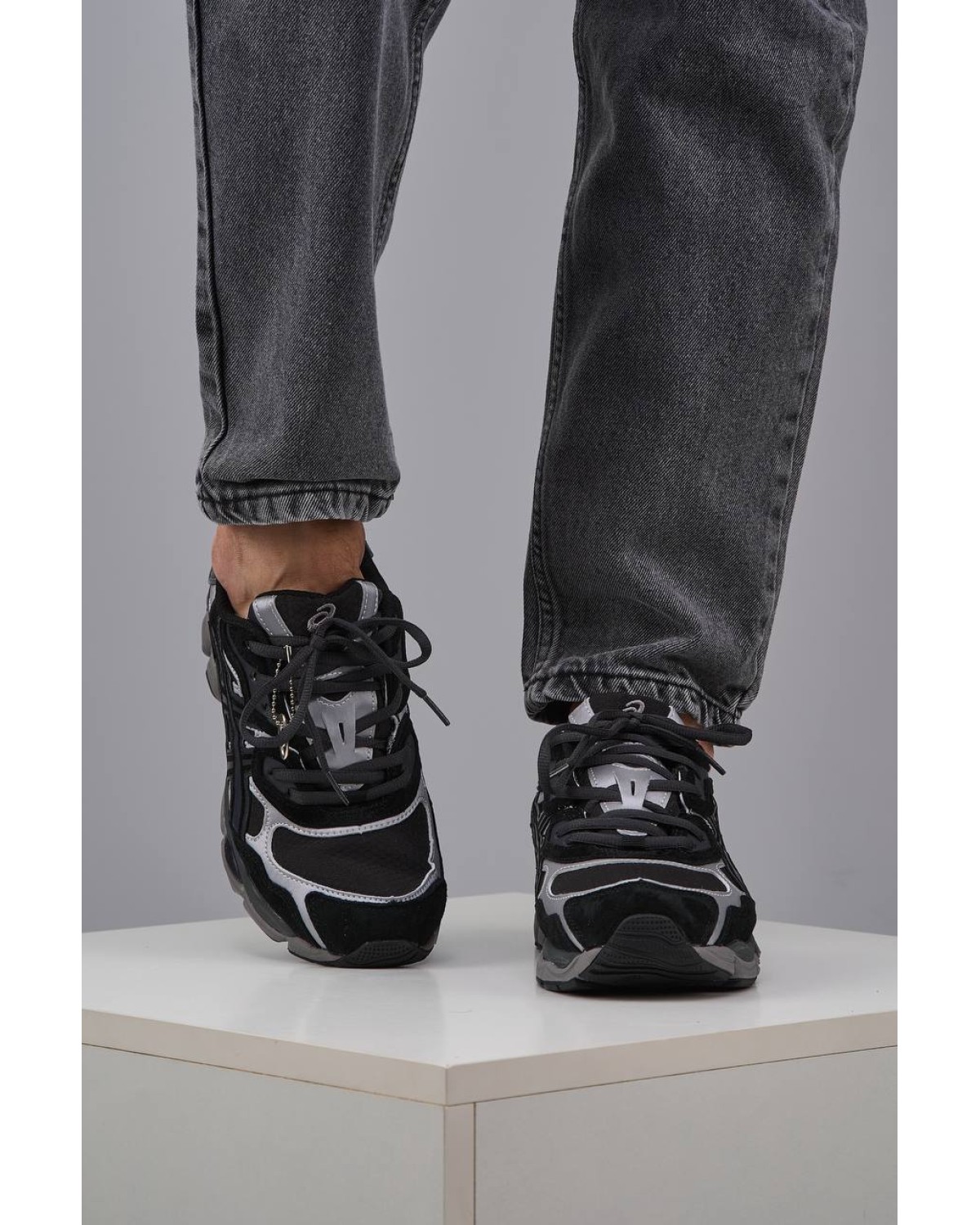 Asics Gel-NYC Graphite Grey Black Gore-TEX