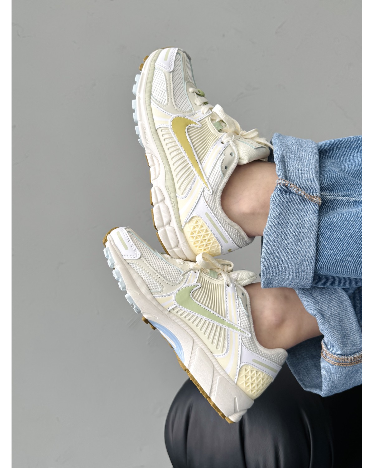 Nike Zoom Vomero 5 White / Lemon