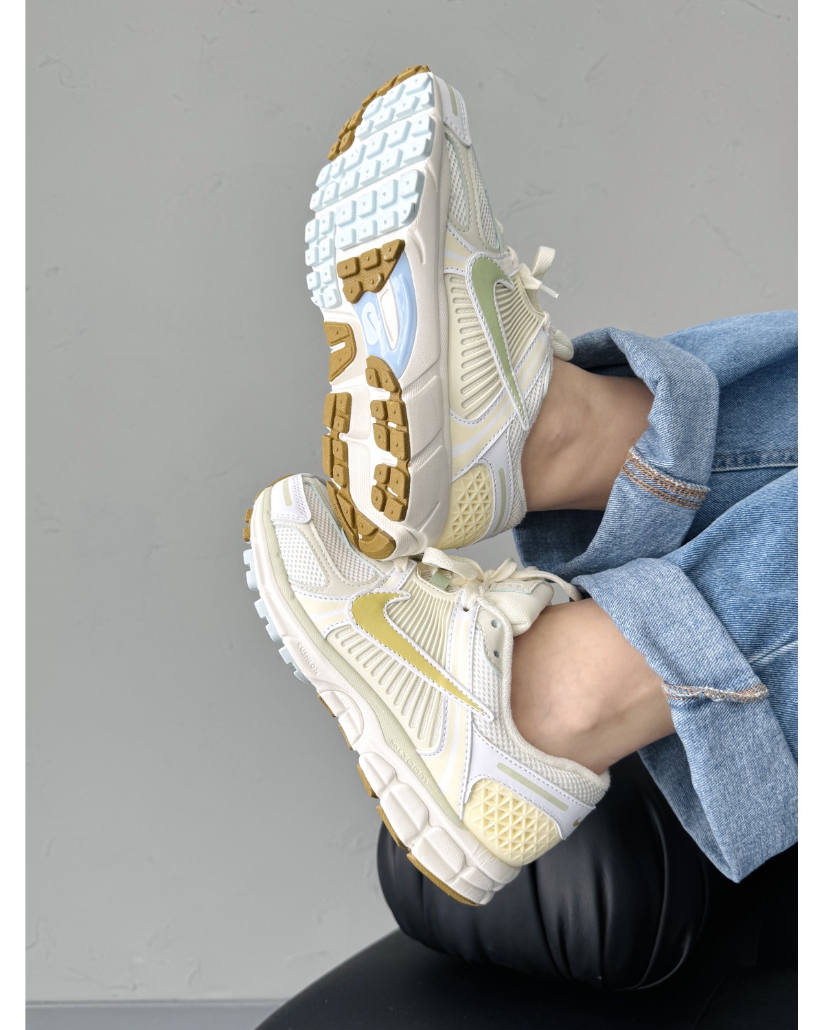 Nike Zoom Vomero 5 White / Lemon