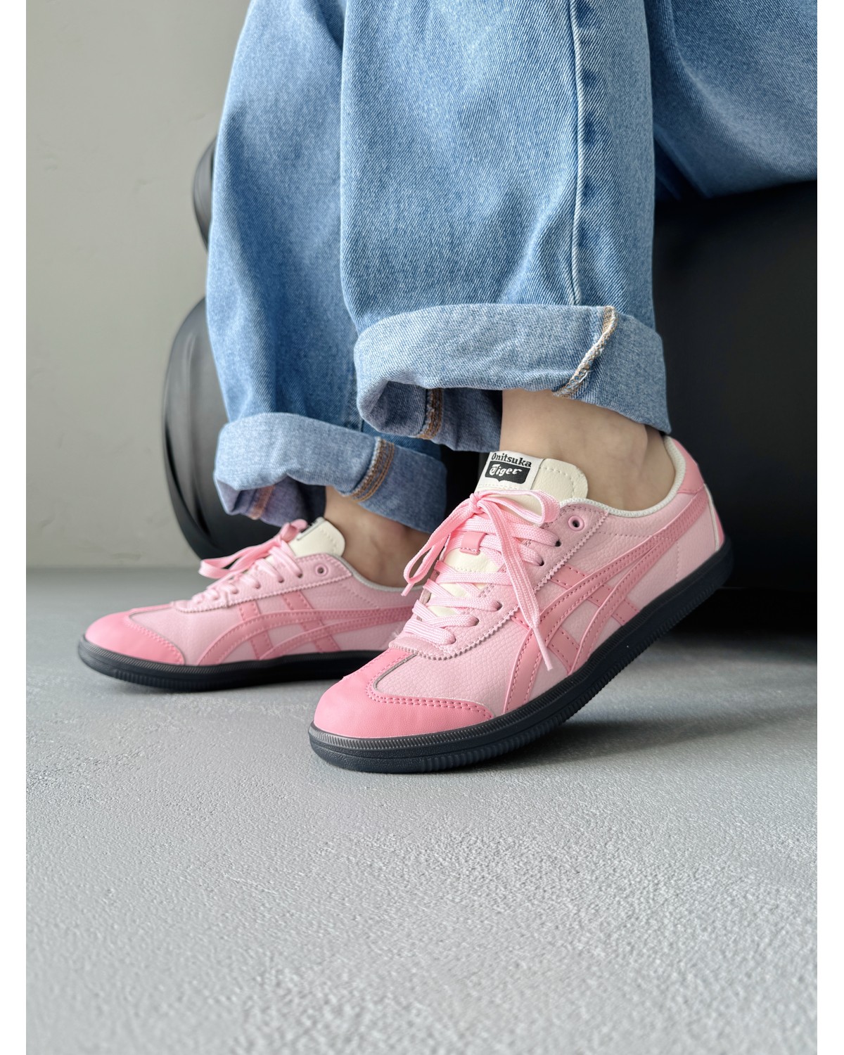 Asics Onitsuka Tiger Tokuten Pink