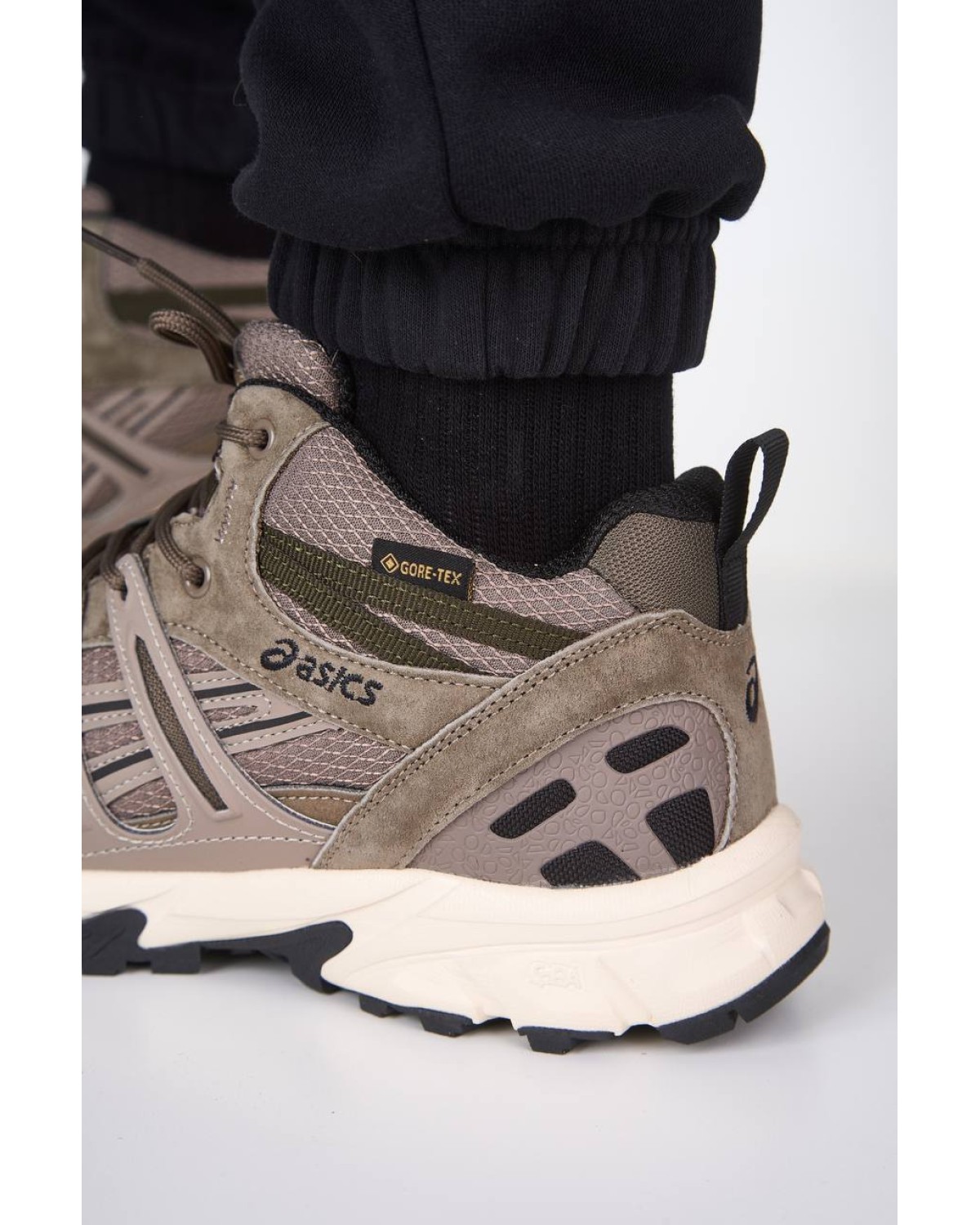 Asics Gel-Sonoma 15-50 GTX High Olive Fur