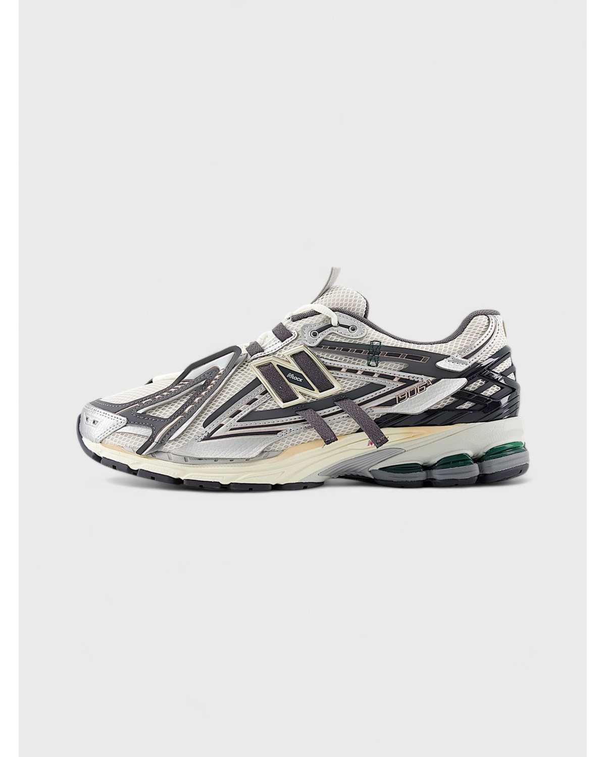 New Balance 1906A Silver/Grey/Castlerock