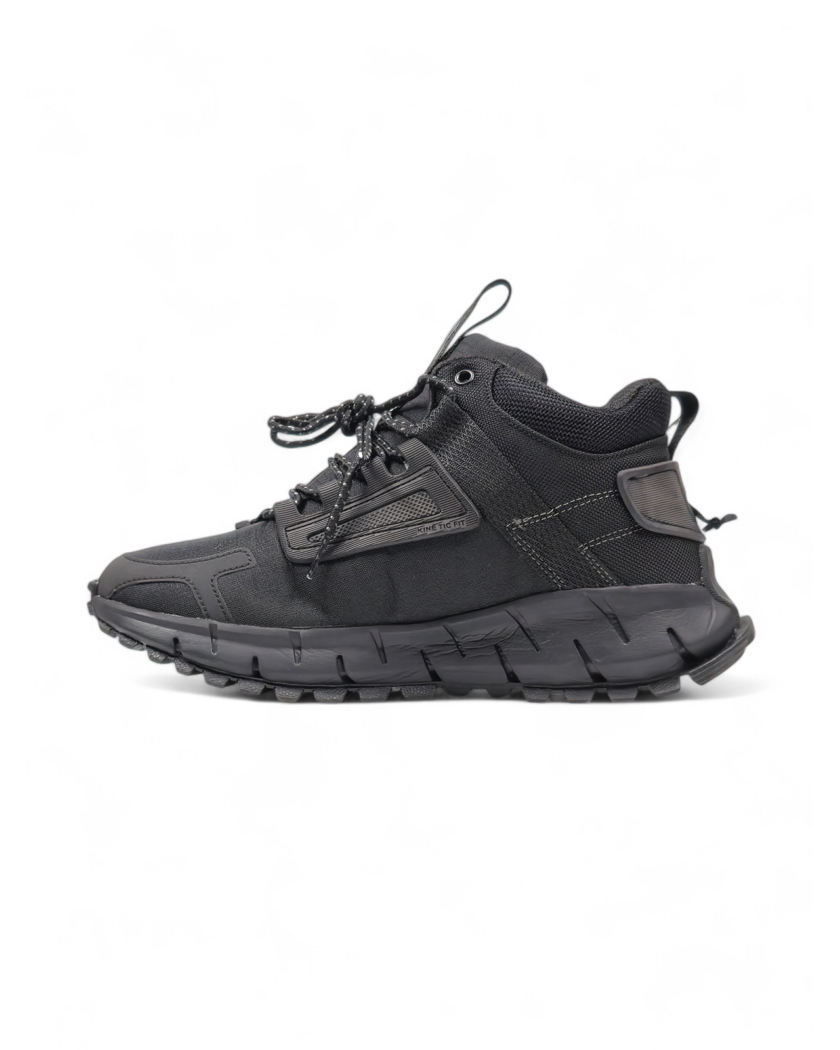 Reebok Zig Kinetica Cordura Fur Black