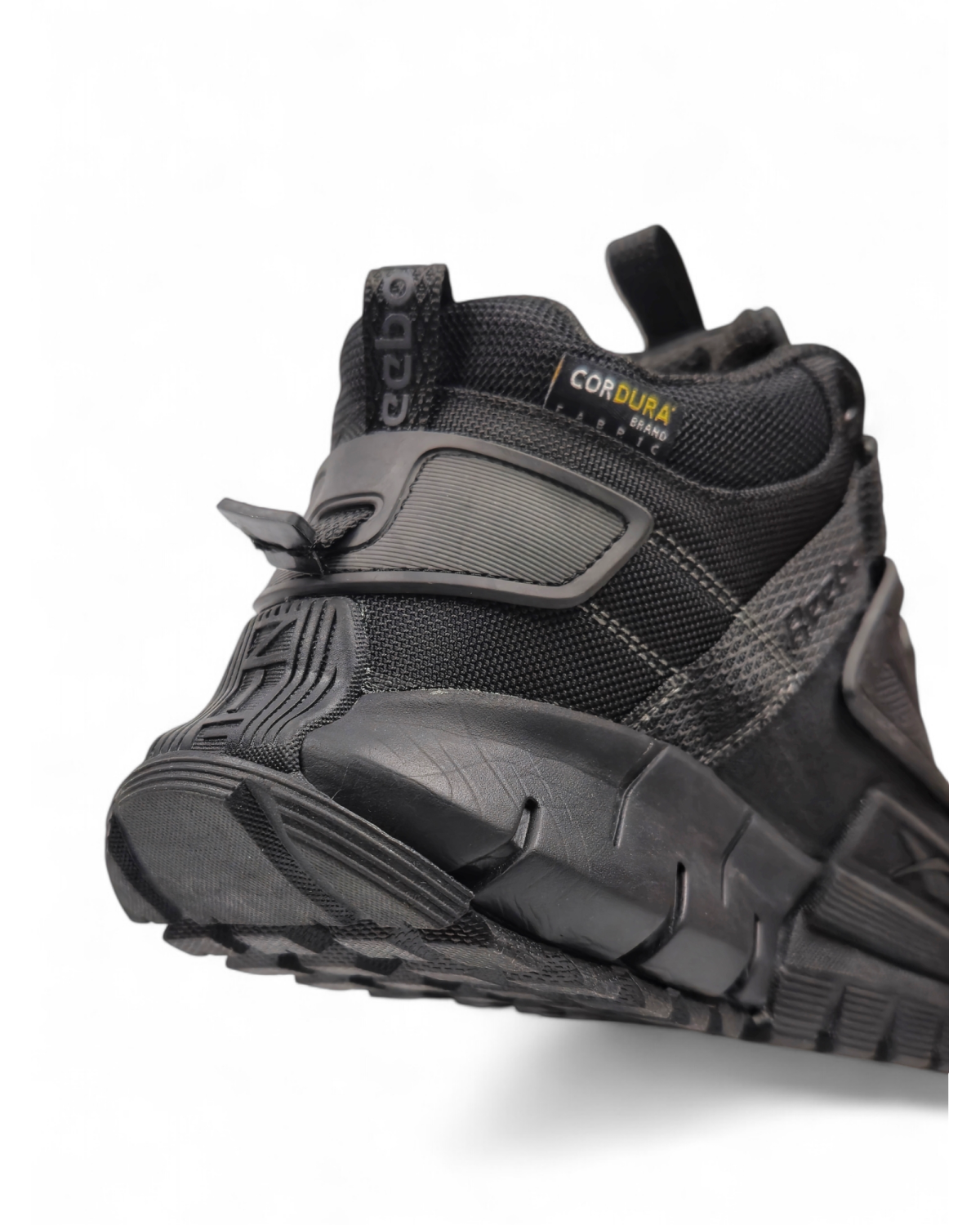 Reebok Zig Kinetica Cordura Fur Black