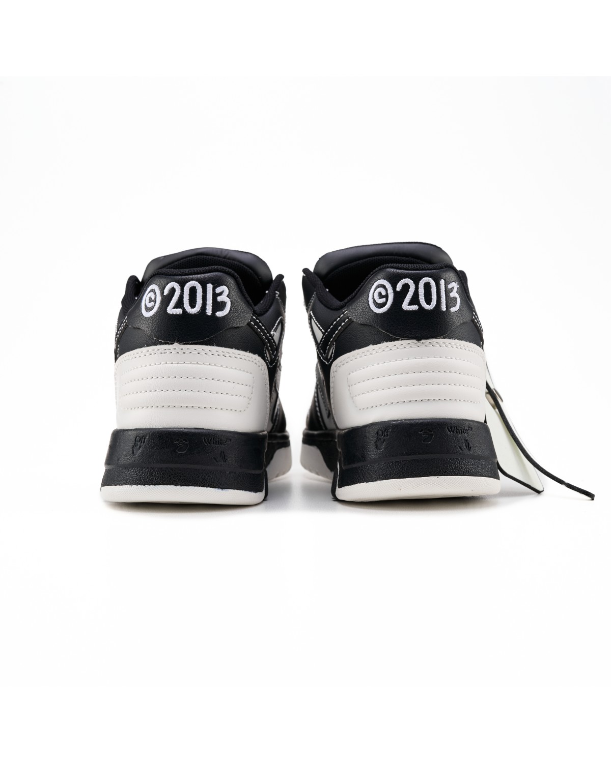 Off-White Out of Office For Walking Black