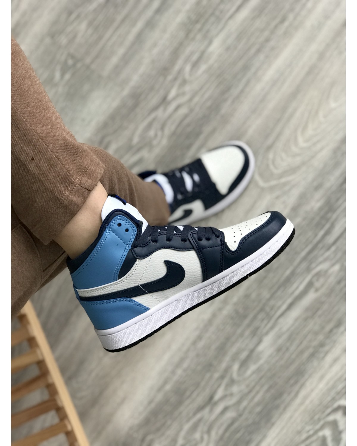 Nike Jordan Retro 1