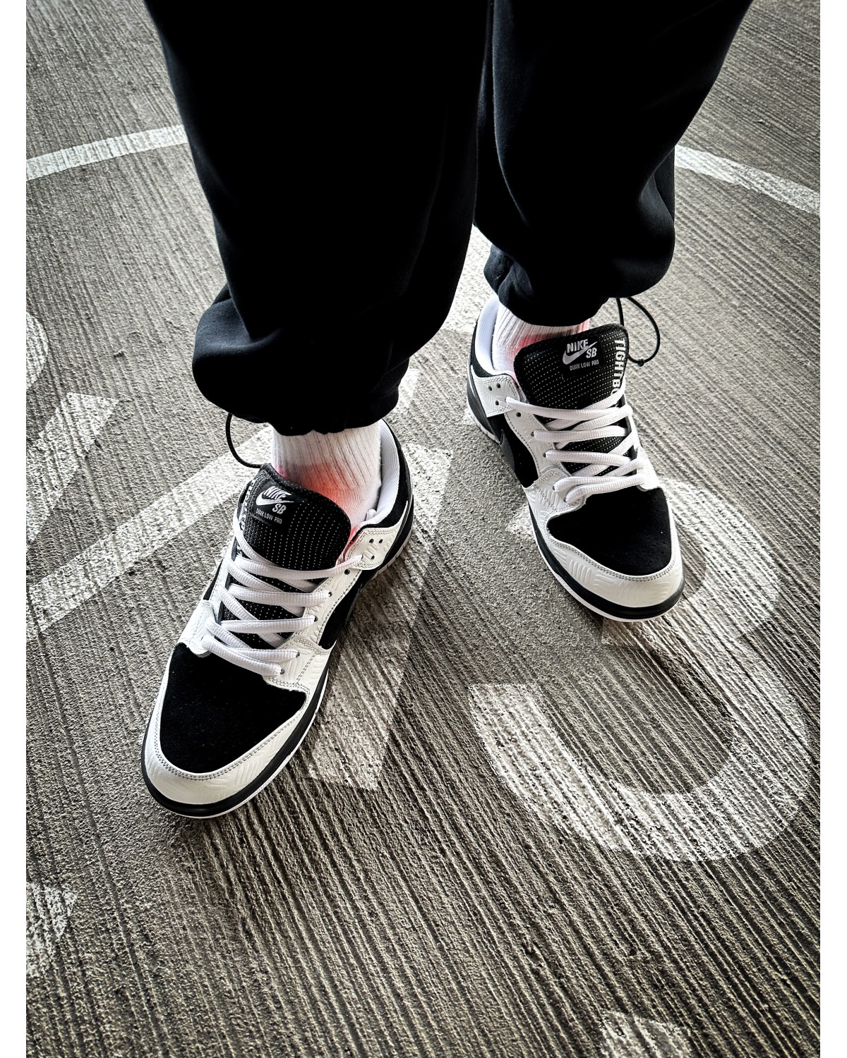 Nike SB Dunk Low Tightbooth