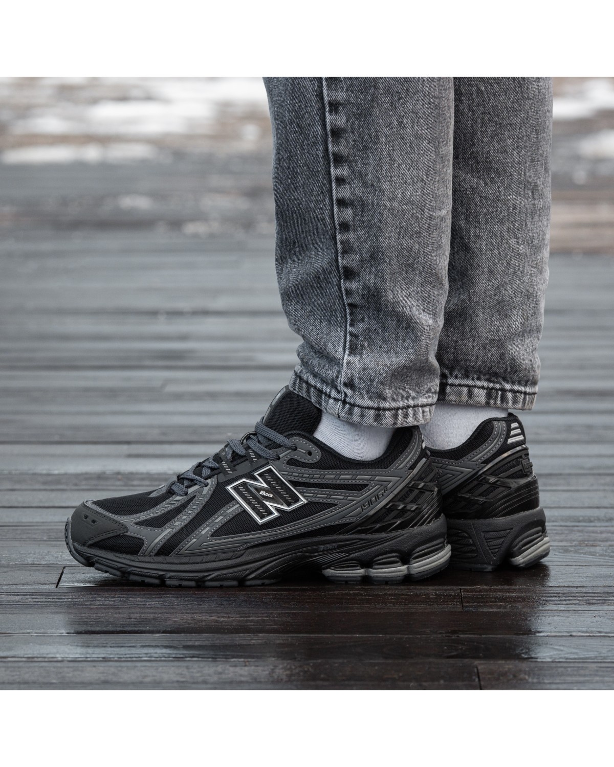 New Balance 1906 Black Grey