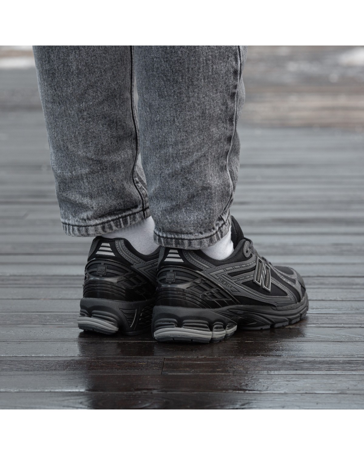 New Balance 1906 Black Grey