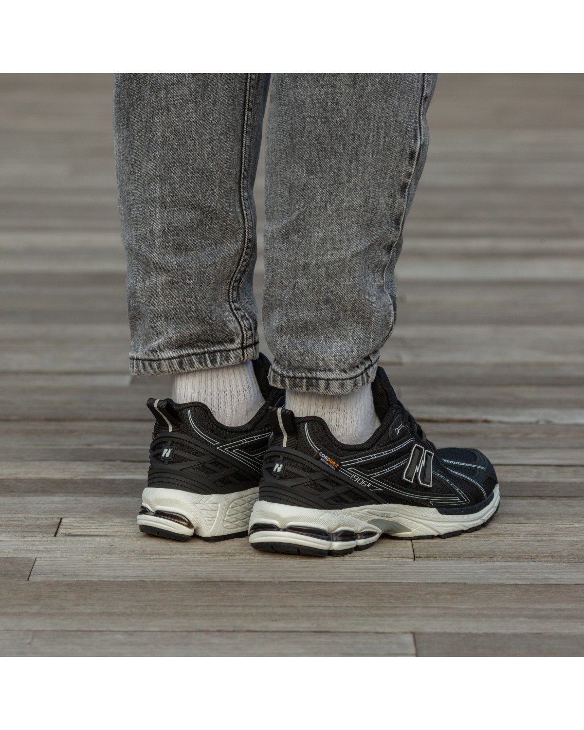 New Balance 1906R Gore-Tex Black\White