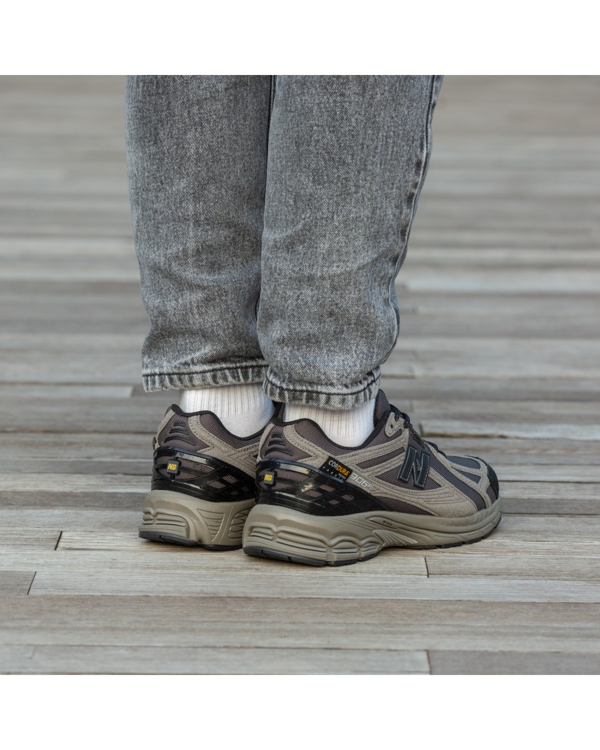 New Balance 1906R Gore-Tex Beige Black