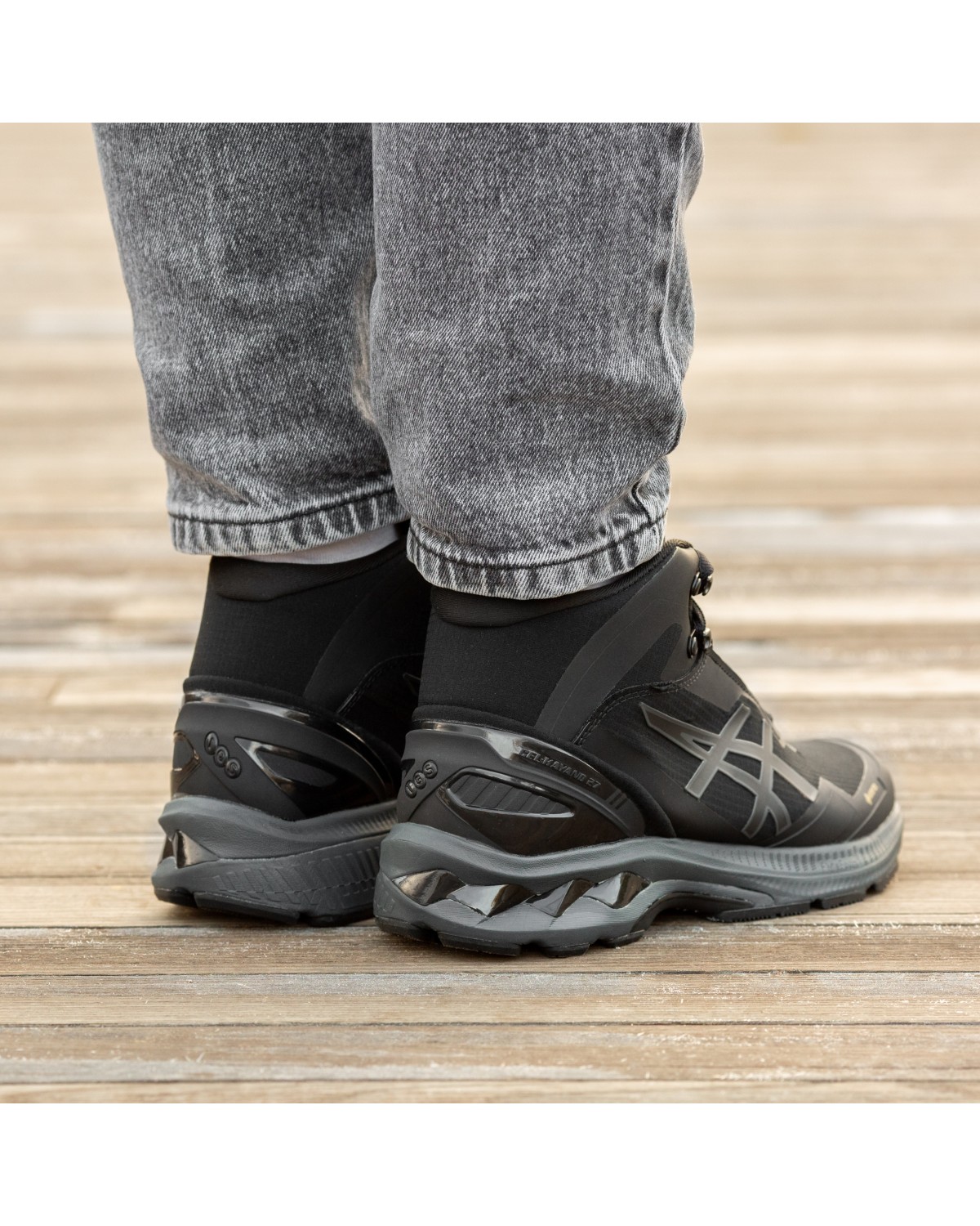 Asics Gel-Kayano 27 Boot Gore-Tex Black Grey