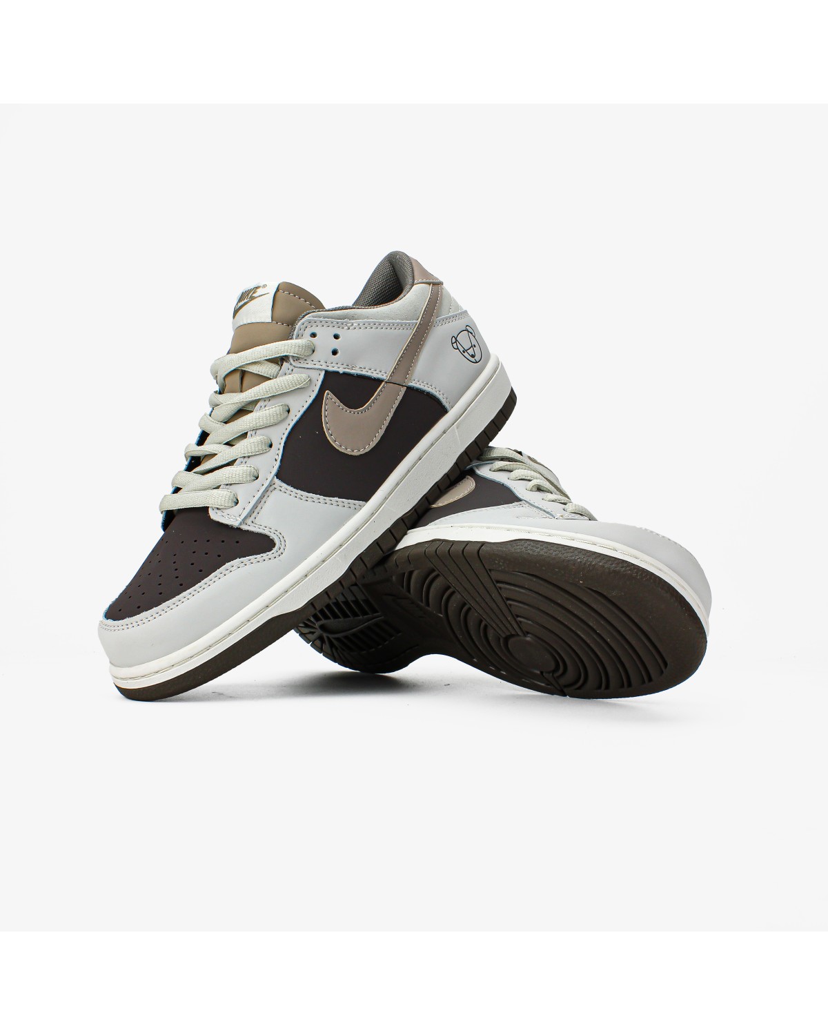 Nike Sb Dunk Low "Beige Brown Bear"