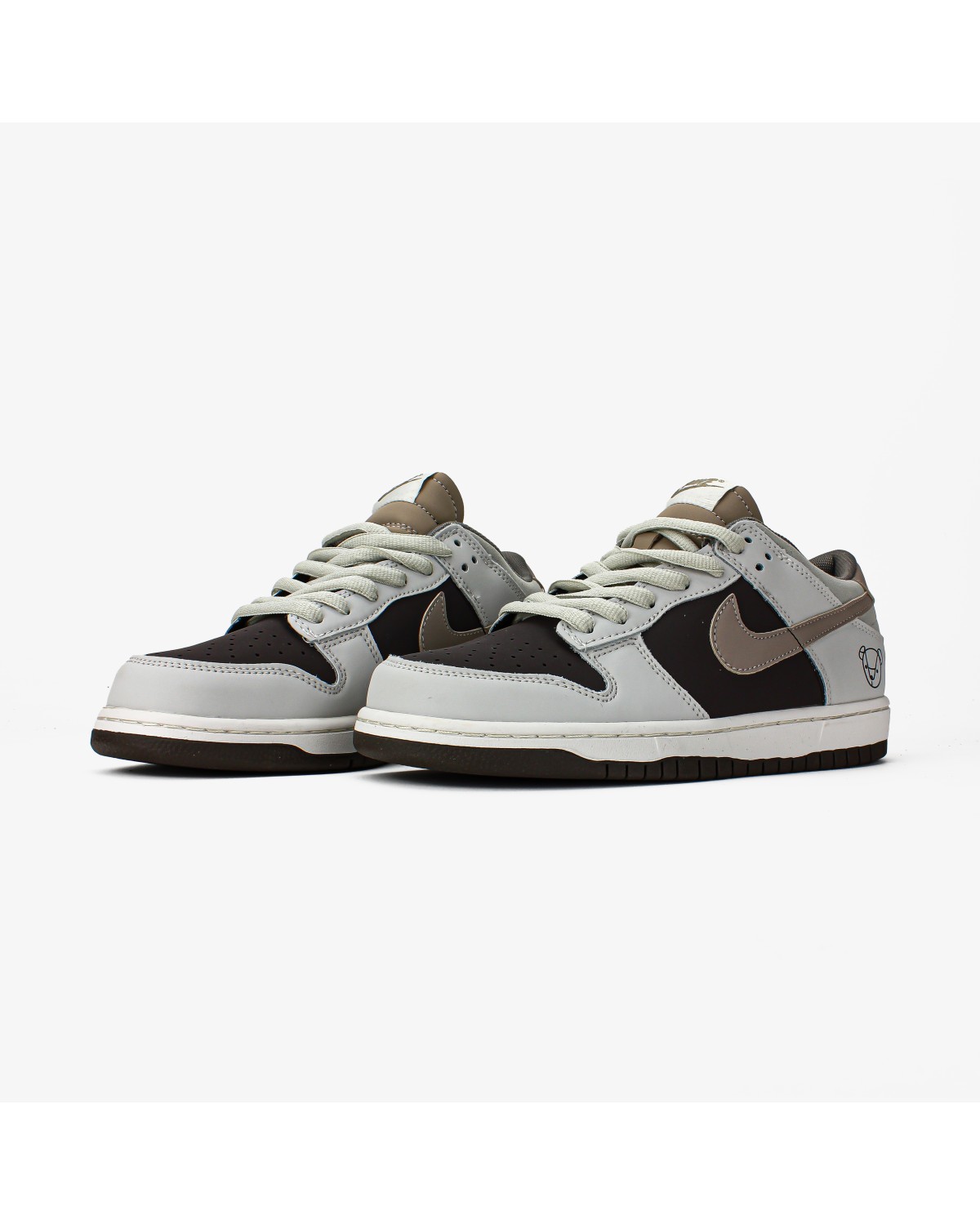 Nike Sb Dunk Low "Beige Brown Bear"