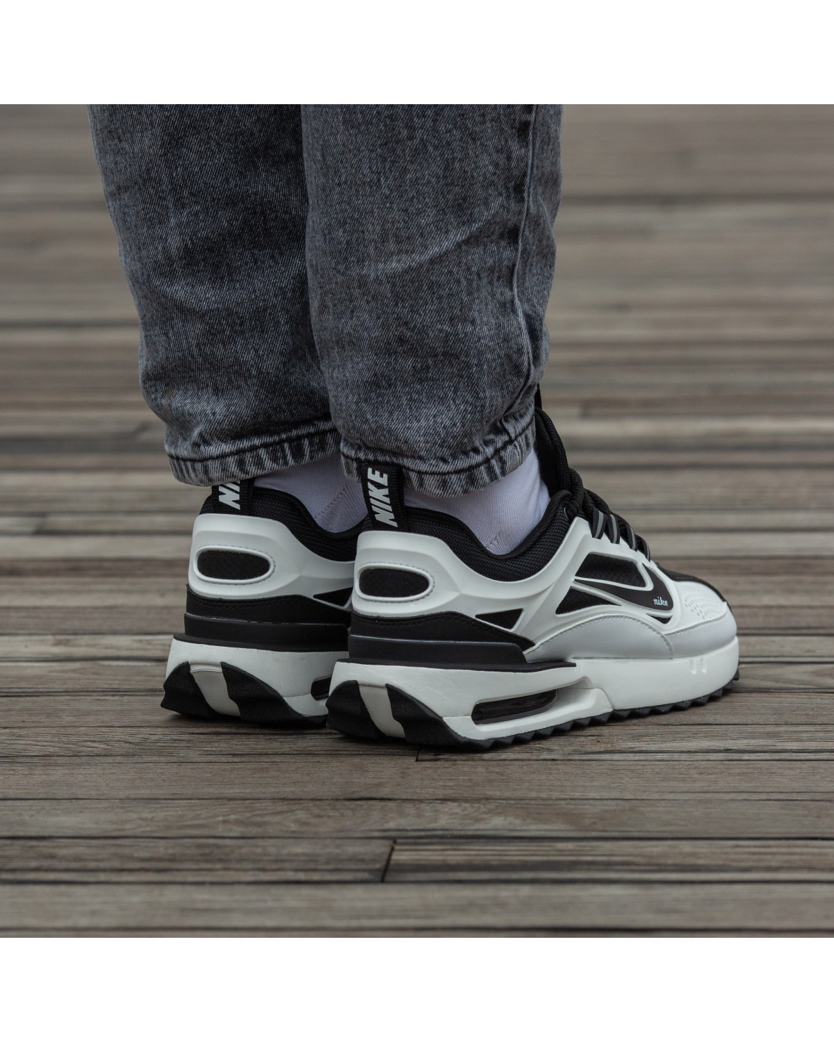 Nike Air Max Dawn White Black