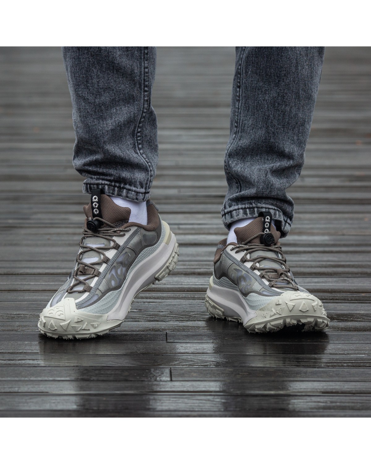 Nike ACG Mounting Fly 2 Beige