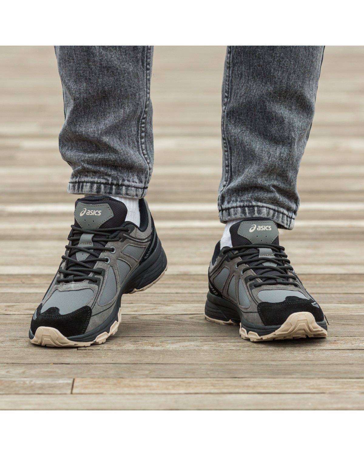 Asics Gel Venture 6 Black Grey