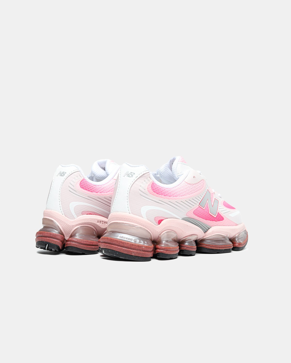 New Balance 2000 White Pink