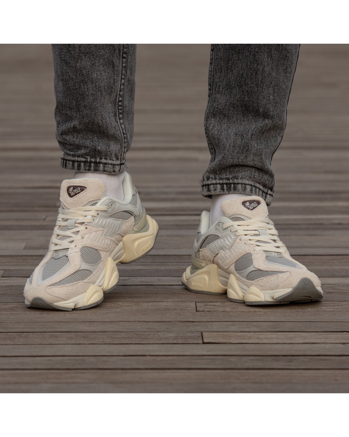 New Balance 9060 Grey