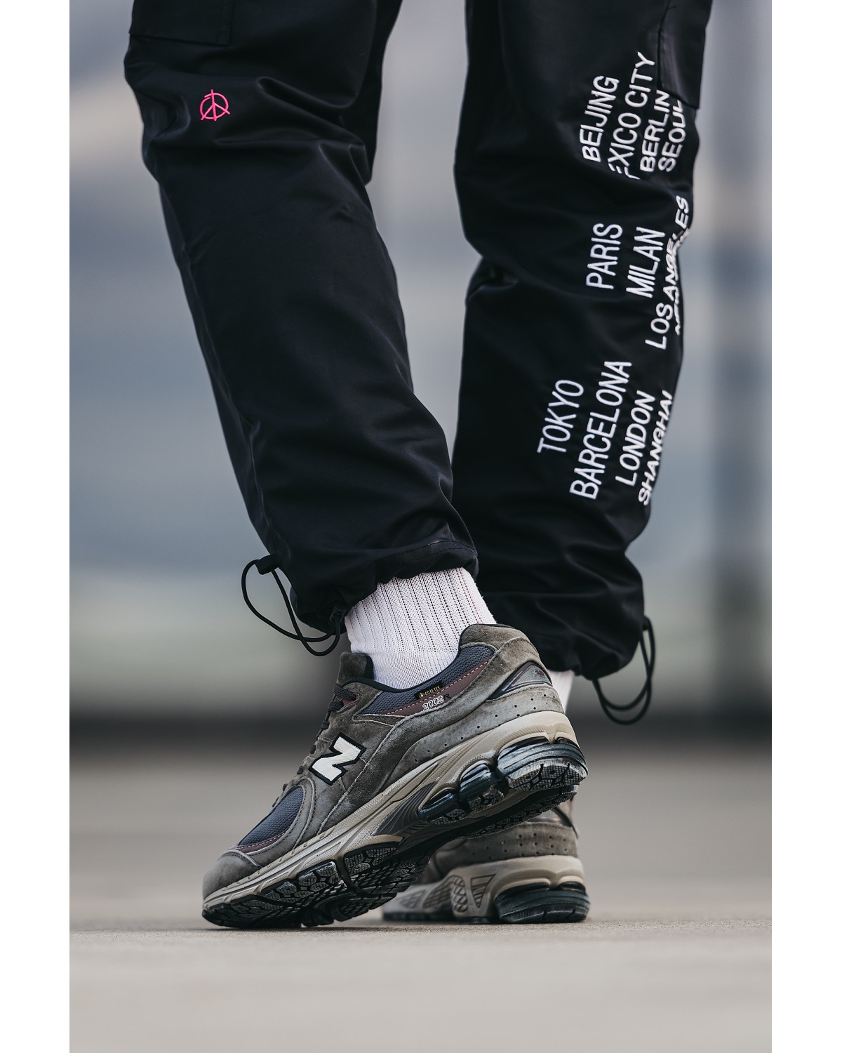 New Balance 2002R