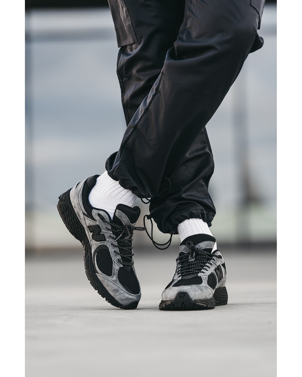 New Balance 2002R