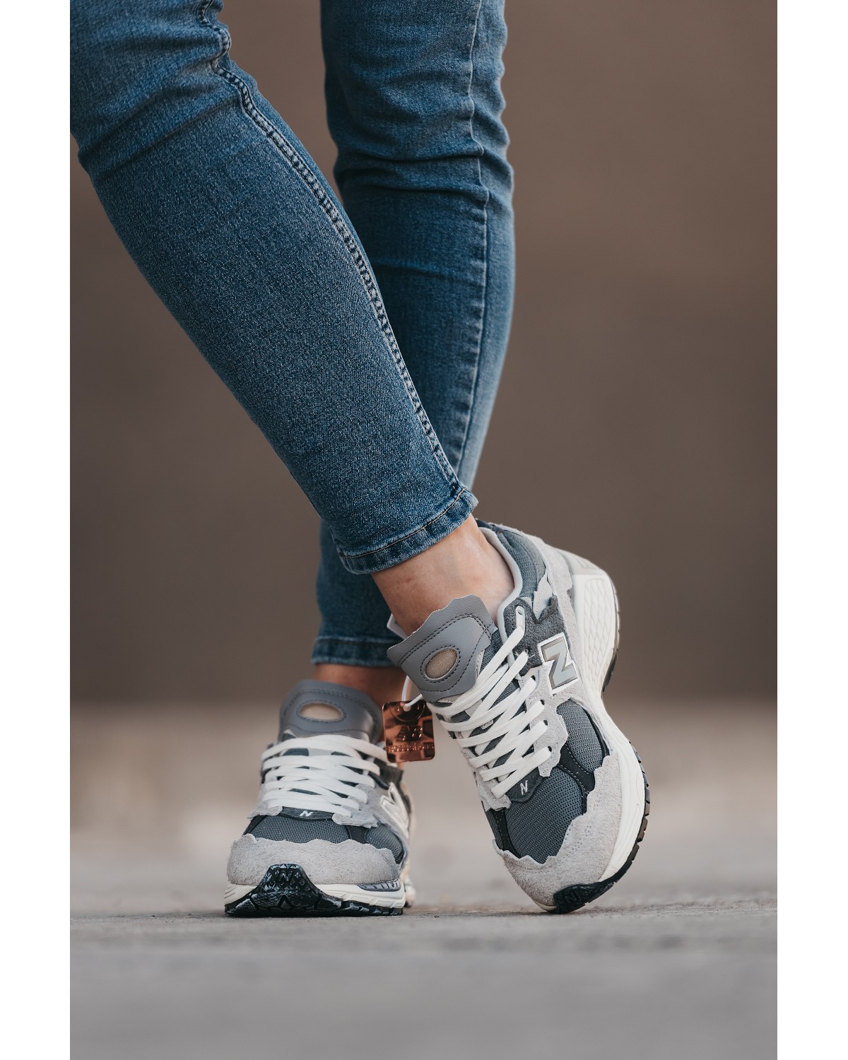 New Balance 2002R Gray