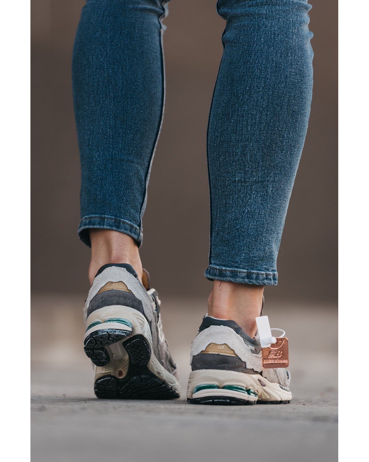 New Balance 2002R Gray