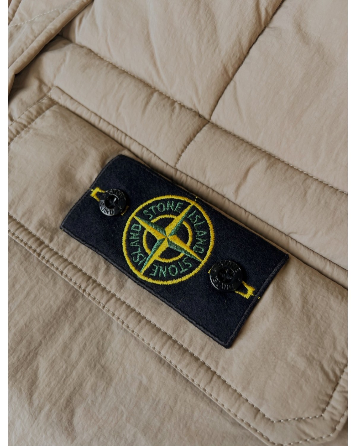 Жилетка Stone Island бежевий