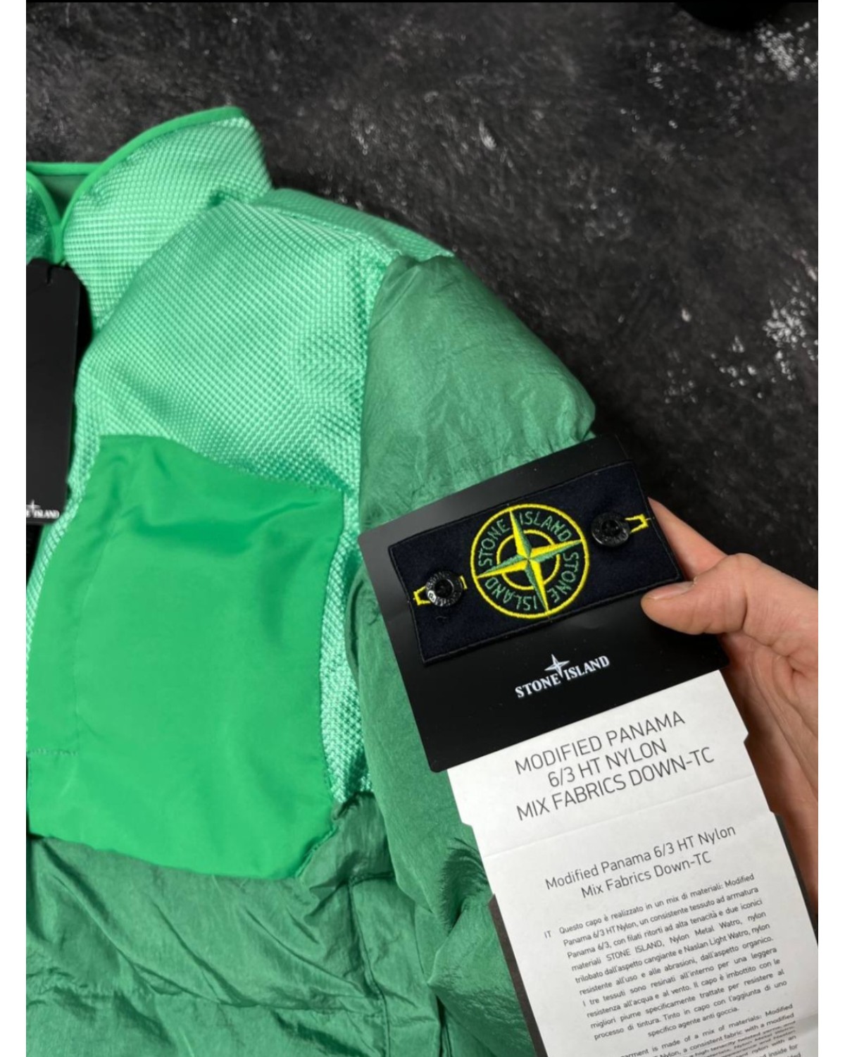 Пуховик Stone Island зелений