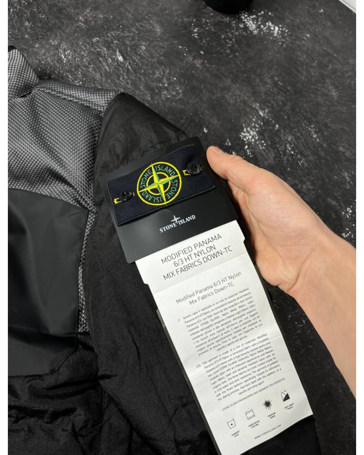 Пуховик Stone Island чорний