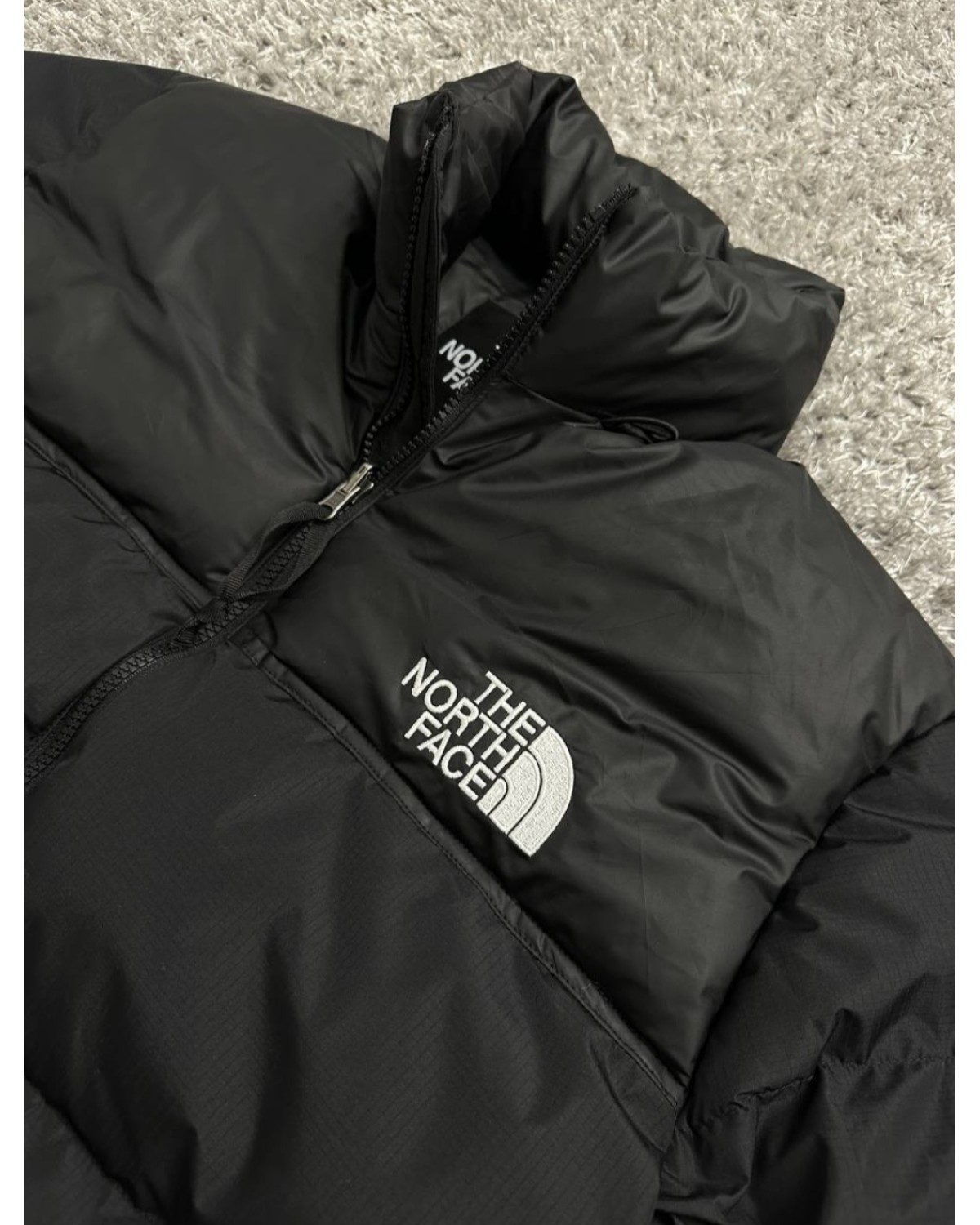 Пуховик The North Face 700 Nuptse чорний