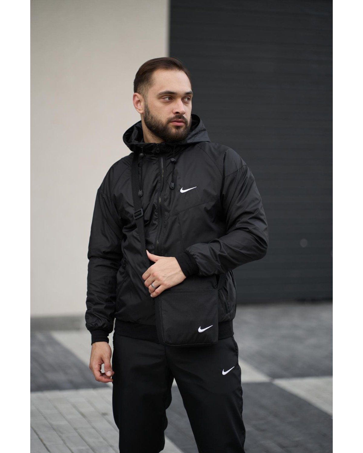 Комплект Nike вітрівка "Windrunner Jacket" чорна + штани "President" чорні