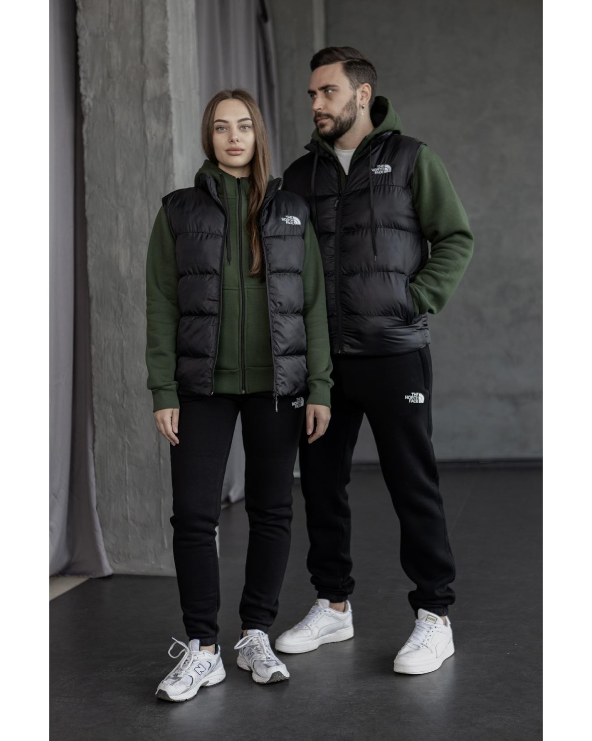 Комплект The North Face жилет - зіп - худі - штани хакі - чорний