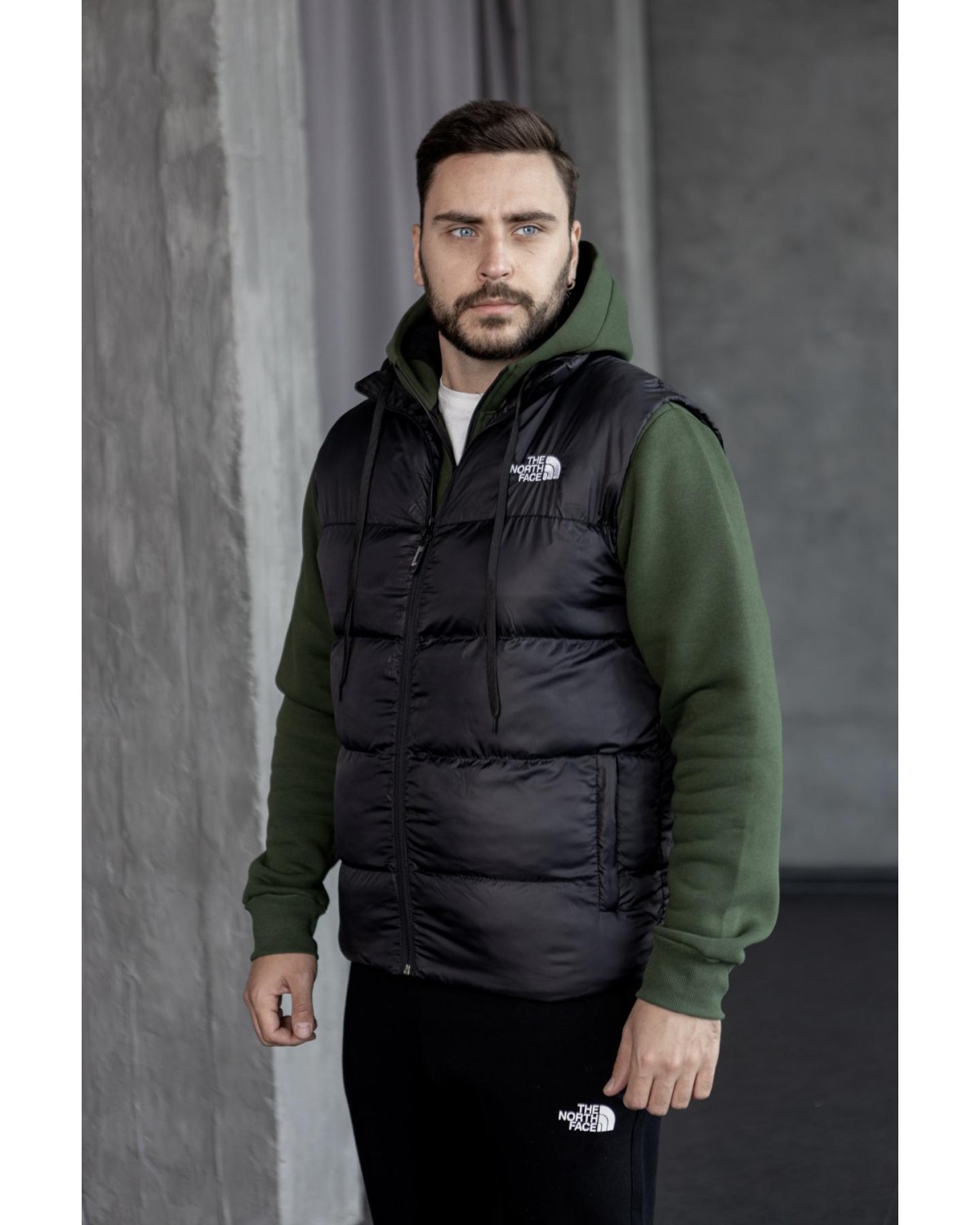 Комплект The North Face жилет - зіп - худі - штани хакі - чорний