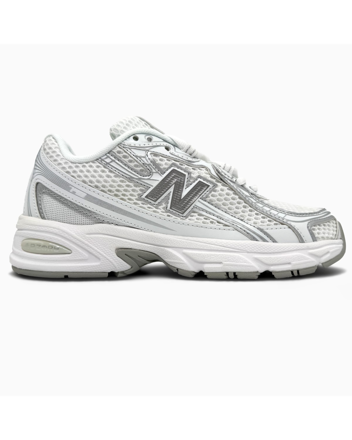 New Balance 740 White